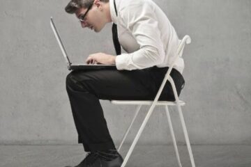 Dr. Jason Pirozzolo explains dynamic sitting for better posture
